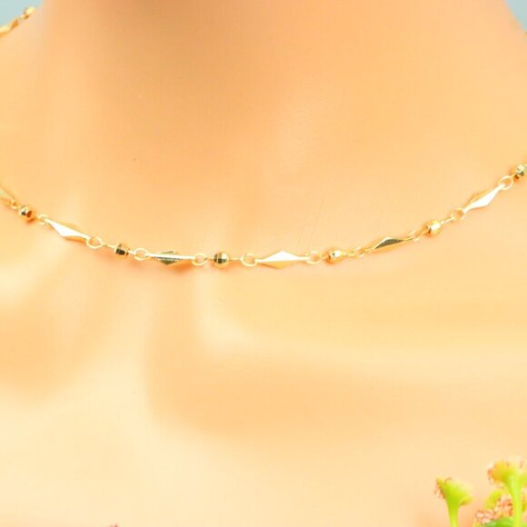 Delicate & Contemporary Necklace Chain, A Lovely Choice for Women, EVCH1675 - Picture 3 of 10